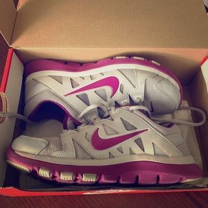 Women’s Nike running shoes
